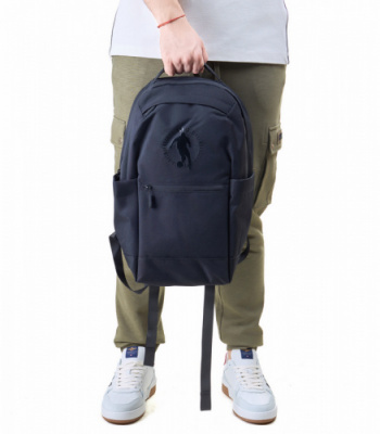 4F6A2511